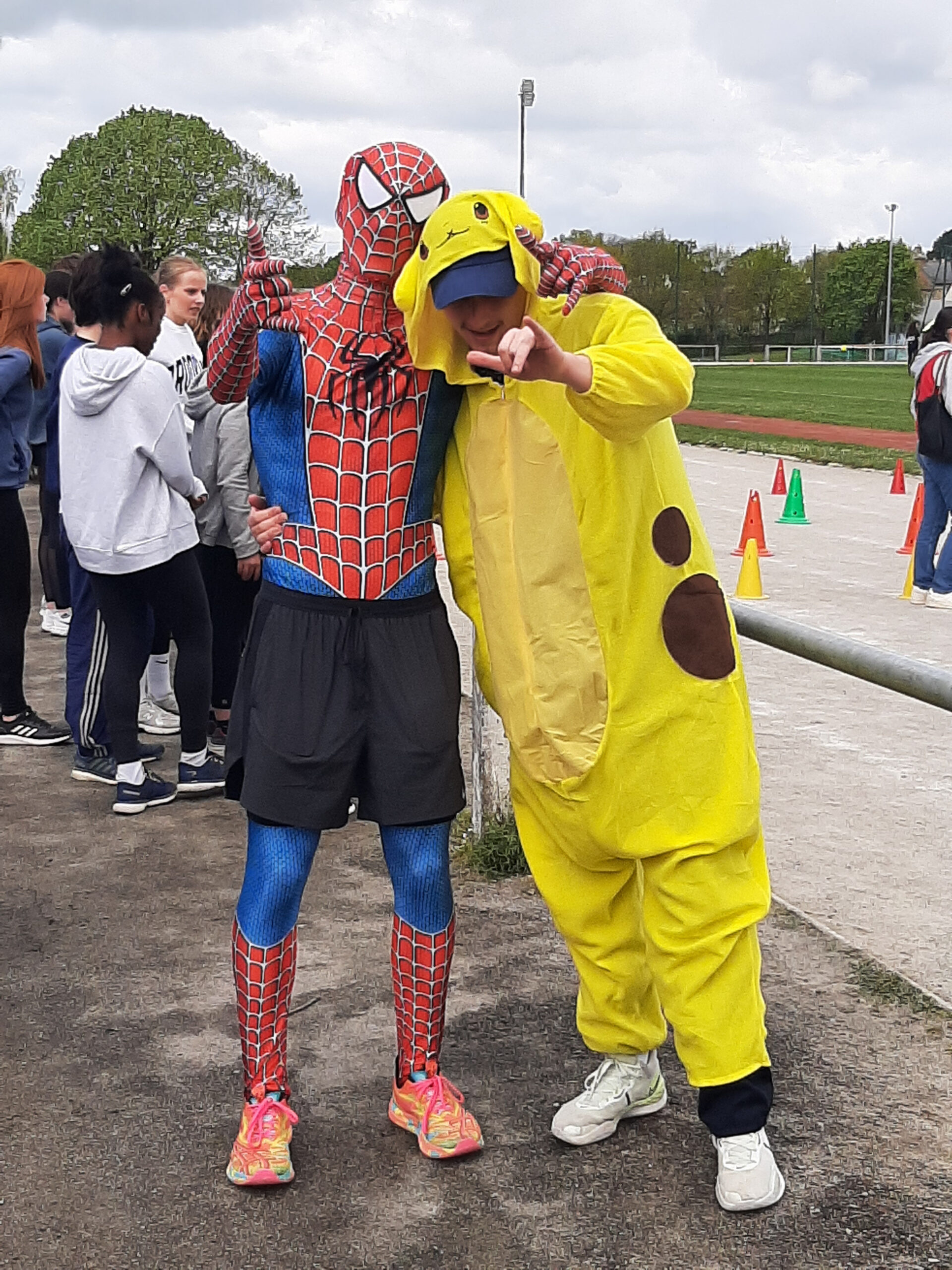 Don du cross solidaire LBA à l’AFM Téléthon