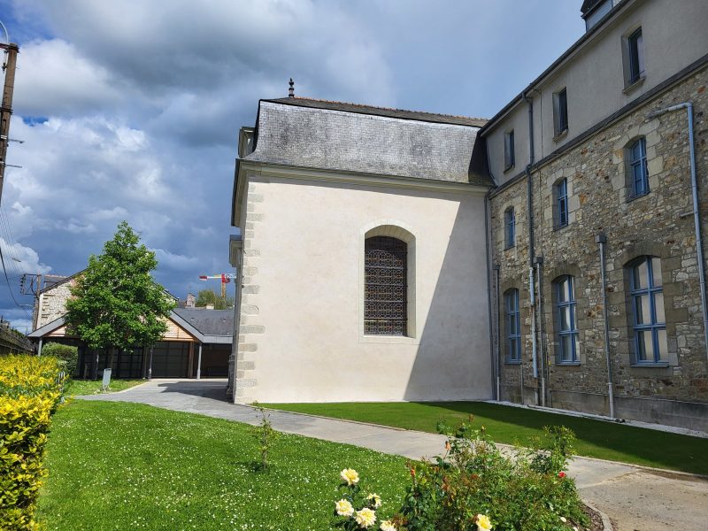 La chapelle du lycée restaurée, vue intérieure